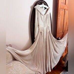 1940s Vintage Pearl Velvet Shawl Collar Princess Wedding Gown Dress